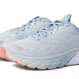 Women’s Hoka Arahi 6 running shoes: size 10